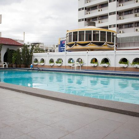 Sripattana Hotel Nakhonratchasima Exterior photo