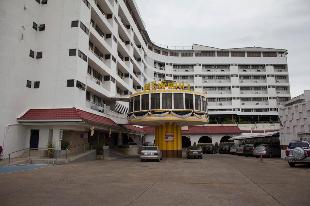 Sripattana Hotel Nakhonratchasima Exterior photo
